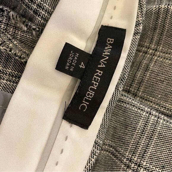 Banana Republic Plaid Sloan Fit Ankle Pants Size 4 - Picture 6 of 8
